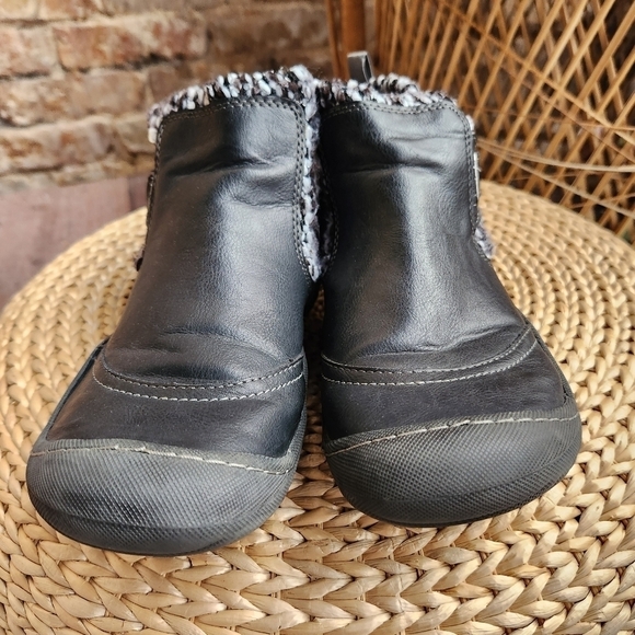 JSport Darcie Black Lined Ankle Sweater Boots - Picture 2 of 13